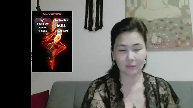 Nettie Allie online show from March 2026 07:35:01 PM