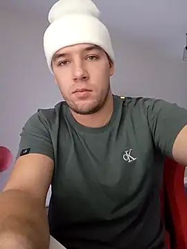 IPrince7 online show from November 2025 06:01:01 PM