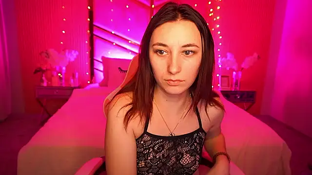 Snapshot of RoxieRay chatting on January 2026 04:11:01 PM RoxieRay online show from January 2026 04:11:01 PM