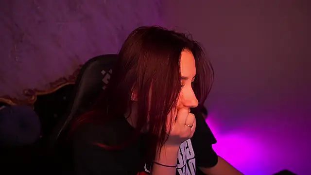 Snapshot of RoxieRay chatting on February 2026 03:11:01 PM RoxieRay online show from February 2026 03:11:01 PM