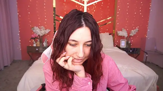 Snapshot of RoxieRay chatting on February 2026 03:21:01 PM RoxieRay online show from February 2026 03:21:01 PM