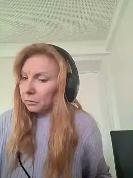 JenyJansy online show from November 2025 01:47:02 PM