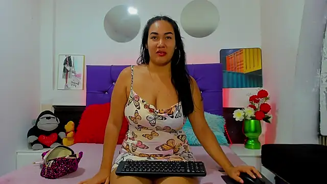 Snapshot of AzumiWalker chatting on February 2026 01:16:01 PM AzumiWalker online show from February 2026 01:16:01 PM