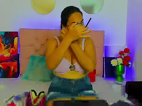 Snapshot of AzumiWalker chatting on February 2026 01:18:01 PM AzumiWalker online show from February 2026 01:18:01 PM