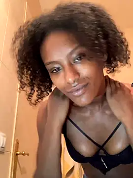    Hannah    online show from December 2025 06:06:01 PM