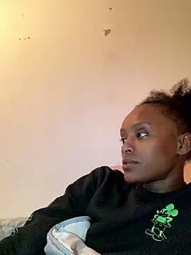    Hannah    online show from January 2026 04:15:01 AM