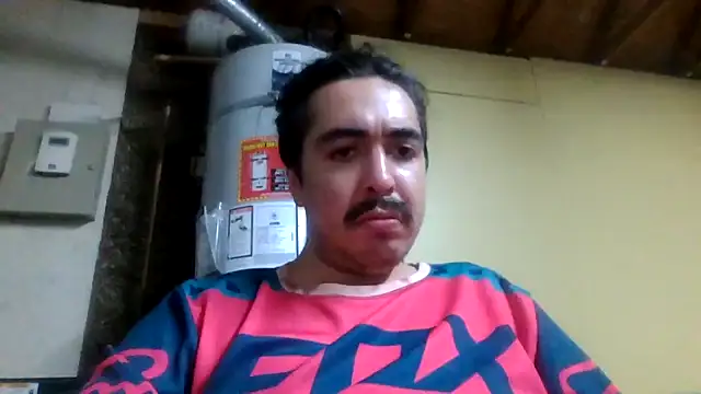 818horny online show from May 2026 08:00:01 AM