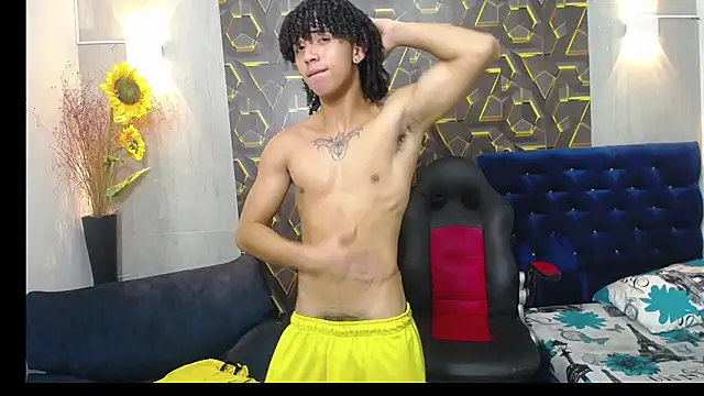 kim curlyy online show from April 2026 05:19:08 AM