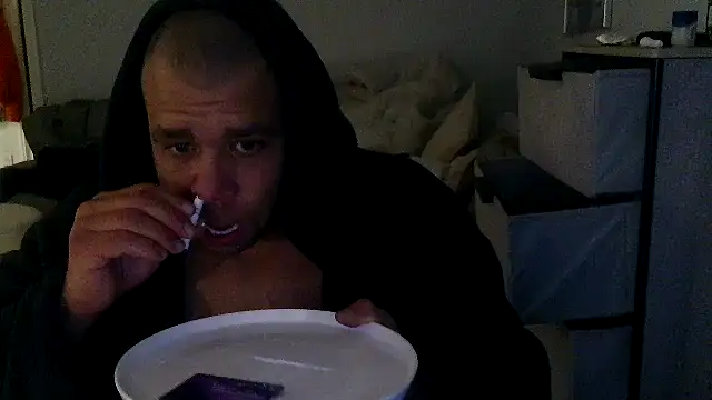 Samueldan12 online show from November 2025 04:14:02 AM