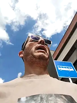 Fuegosutil online show from January 2026 03:25:02 PM