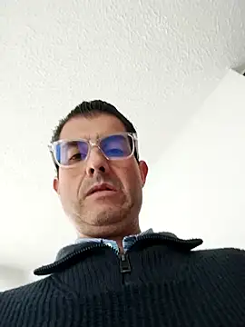 Fuegosutil online show from January 2026 10:02:02 PM