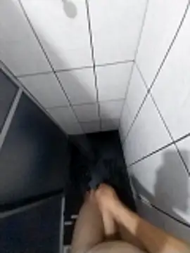 Snapshot of AdvancedRoster chatting on February 2026 11:55:02 PM AdvancedRoster online show from February 2026 11:55:02 PM