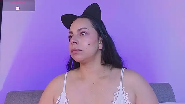 Snapshot of jimena_chic1 chatting on August 2026 02:15:01 AM jimena chic1 online show from August 2026 02:15:01 AM
