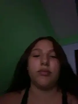 Snapshot of Emily_milk_1 chatting on June 2026 07:34:01 AM Emily milk 1 online show from June 2026 07:34:01 AM