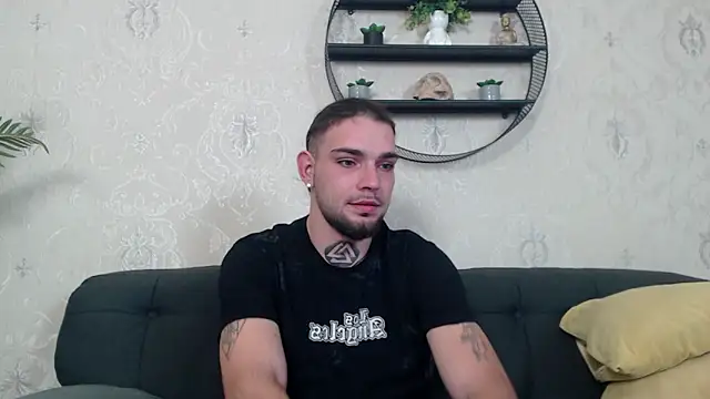 KaneHunter online show from December 2025 08:03:01 PM