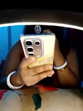 Snapshot of priya2098 chatting on June 2026 05:50:01 PM priya2098 online show from June 2026 05:50:01 PM