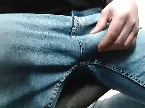 Snapshot of your_tipie chatting on March 2026 11:03:01 AM your tipie online show from March 2026 11:03:01 AM