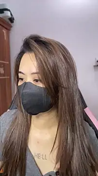 Lunamoon68 online show from May 2026 04:40:01 AM