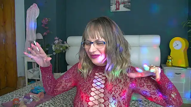 Snapshot of Cougar_Milff chatting on May 2026 04:02:01 PM Cougar Milff online show from May 2026 04:02:01 PM