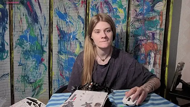 Adell Love online show from June 2026 09:10:02 AM