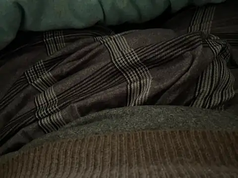 Snapshot of erdestruttor18 chatting on February 2026 10:32:01 AM erdestruttor18 online show from February 2026 10:32:01 AM