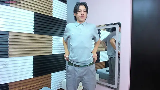 LiamShelby online show from January 2026 03:23:02 AM