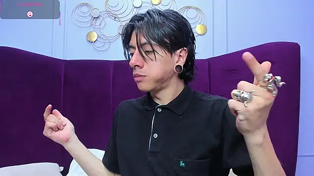 LiamShelby online show from January 2026 04:16:01 AM