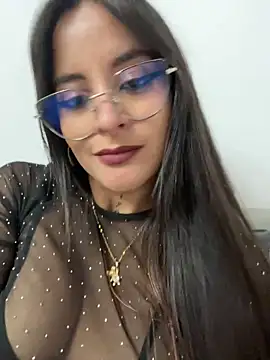  Victoria foxx online show from December 2025 09:10:02 PM