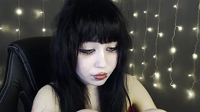 Lucyy666 online show from February 2026 10:52:02 PM