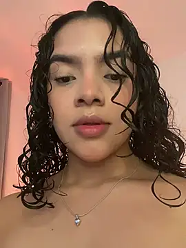 fluffycurls online show from February 2026 11:32:02 AM