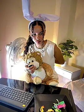 ZoeyFierce online show from November 2025 02:42:02 PM