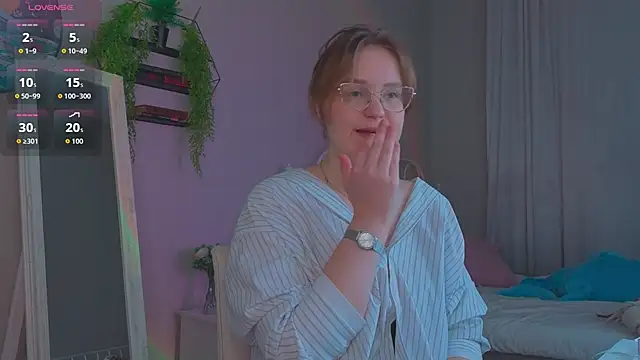 Rada Reiss online show from November 2025 03:58:02 PM