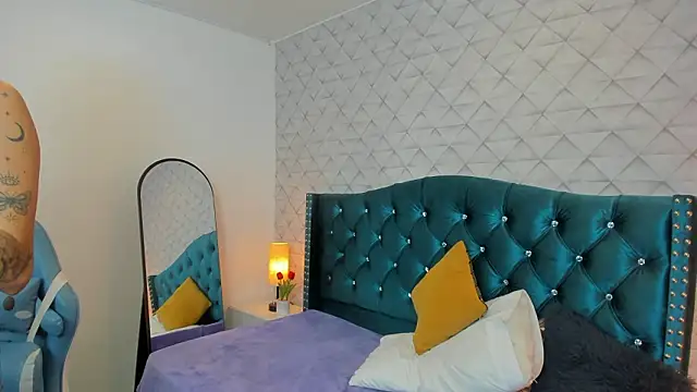 Valery jame online show from March 2026 07:02:02 PM