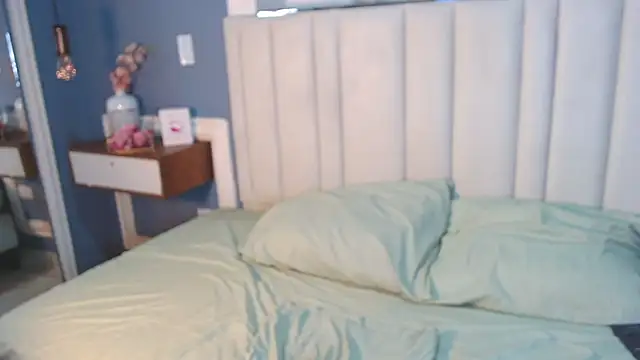 Chelseadow online show from April 2026 04:32:01 AM