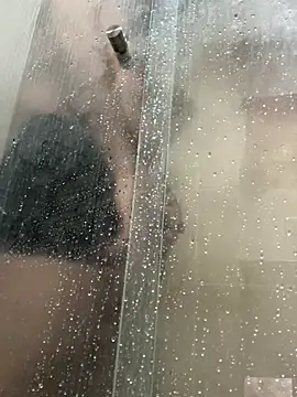 Criss      online show from November 2025 10:12:01 PM