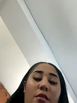 Snapshot of 69scarlet_funny chatting on November 2025 03:58:01 PM 69scarlet funny online show from November 2025 03:58:01 PM