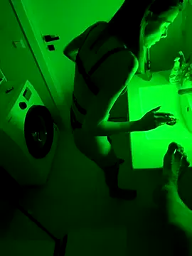 Snapshot of martme69 chatting on December 2025 04:19:02 AM martme69 online show from December 2025 04:19:02 AM