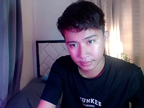 asiantwink0000 online show from February 2026 08:32:01 AM