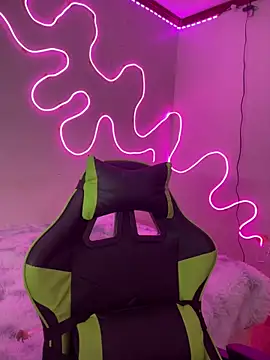 asiantwink0000 online show from April 2026 02:27:02 AM