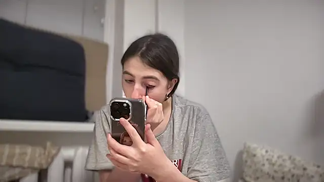 Aphr0ditee online show from March 2026 06:04:01 PM