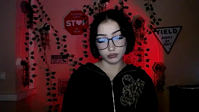 Sweeet Sss online show from November 2025 03:04:01 PM