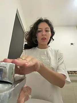 Snapshot of Alicatcua_ chatting on May 2026 02:16:01 AM Alicatcua online show from May 2026 02:16:01 AM