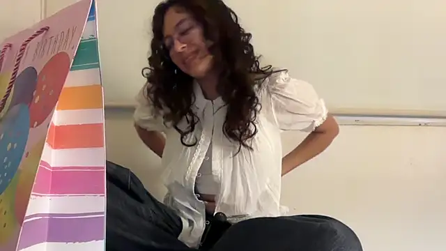 Snapshot of Alicatcua_ chatting on May 2026 03:35:02 AM Alicatcua online show from May 2026 03:35:02 AM
