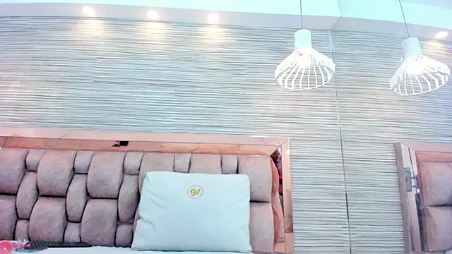 claire bonny online show from November 2025 06:44:02 PM