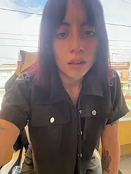 Mia fiire online show from April 2026 07:11:01 PM