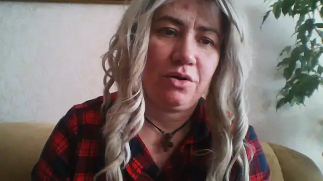 ClaireShannon online show from January 2026 11:47:01 AM