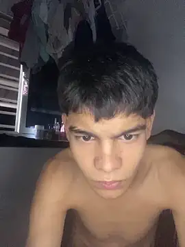 Snapshot of Lil_babyyy_ chatting on June 2026 04:04:02 AM Lil babyyy online show from June 2026 04:04:02 AM