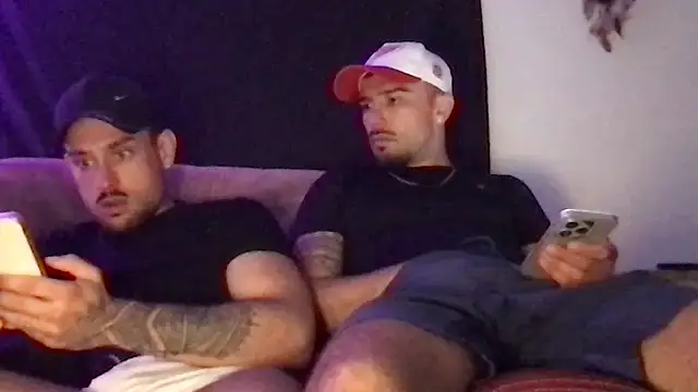 lorenzoca9897 online show from March 2026 01:48:02 PM