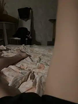 Snapshot of d0uble_trouble chatting on February 2026 09:49:02 PM d0uble trouble online show from February 2026 09:49:02 PM