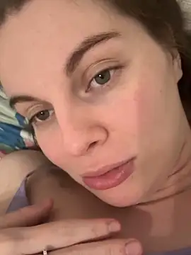 Snapshot of d0uble_trouble chatting on March 2026 10:17:02 PM d0uble trouble online show from March 2026 10:17:02 PM